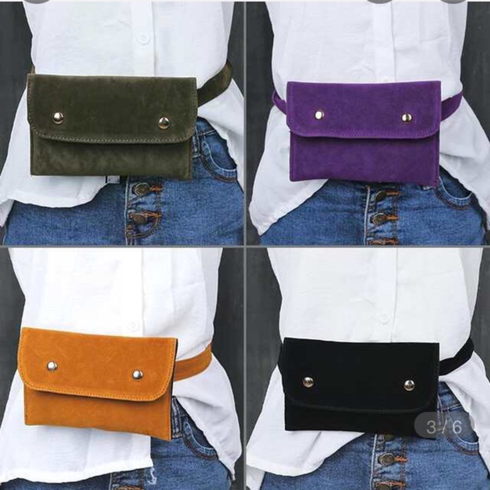 Simple-N-Chic Camel Gold Pouch Pack